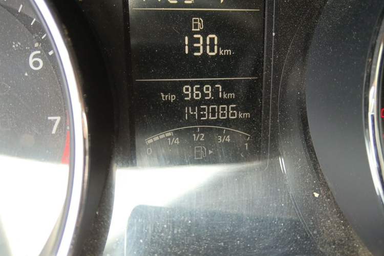 Used Volkswagen Sagitar 2018 1.6L Automatic Comfort Model Odometer Close Up