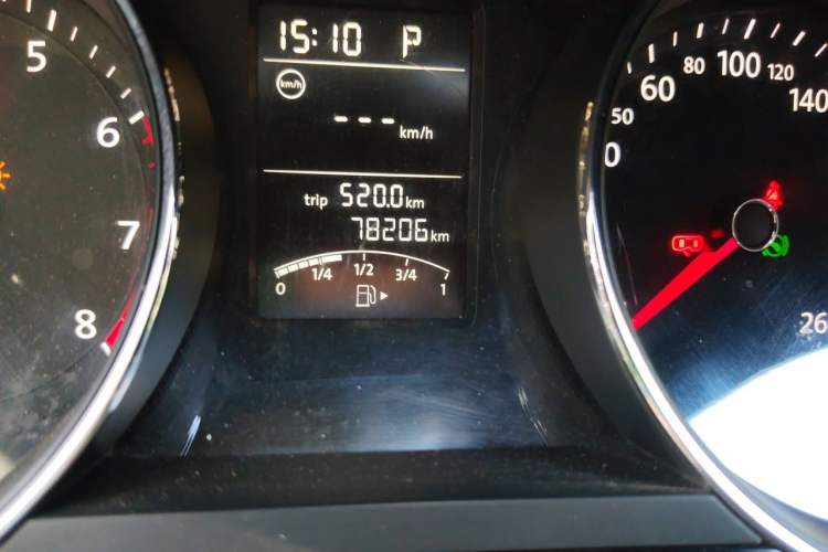 Used Volkswagen Sagitar 2018 1.6L Automatic Comfort Model Odometer Close Up
