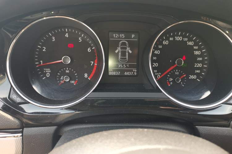 Used Volkswagen Sagitar 2018 280TSI DSG Ignite Edition Odometer Close Up