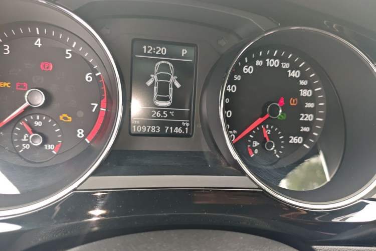 Used Volkswagen Sagitar 2018 280TSI DSG Ignite Edition Odometer Close Up