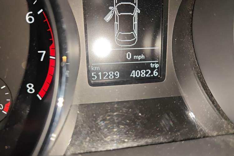 Used Volkswagen Sagitar 2018 180TSI DSG Prestige Edition Odometer Close Up