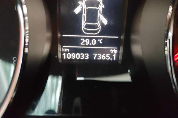 Used Volkswagen Sagitar 2018 280TSI DSG Ignite Edition Odometer Close Up