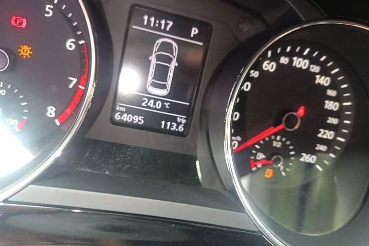 Used Volkswagen Sagitar 2018 280TSI DSG Ignite Edition Odometer Close Up