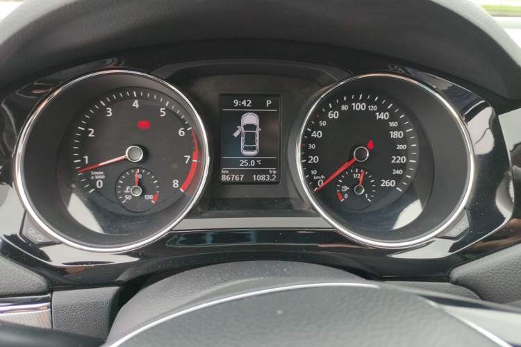 Used Volkswagen Sagitar 2018 280TSI DSG Ignite Edition Odometer Close Up