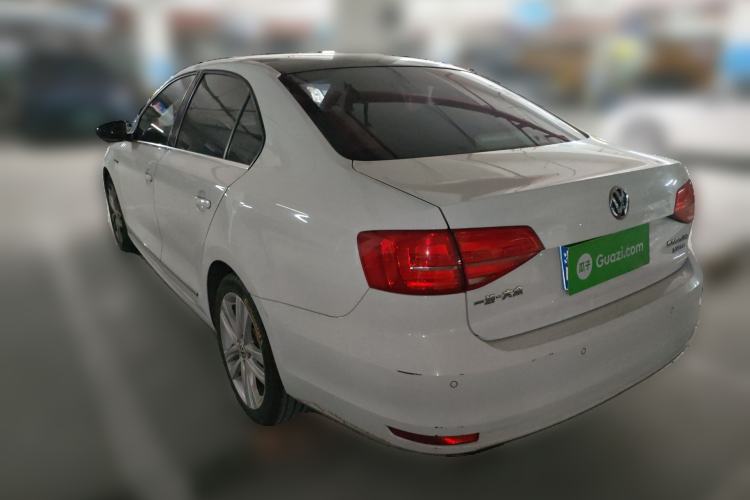 Used Volkswagen Sagitar 2018 280TSI DSG Luxury Model Rear Left 45 Deg