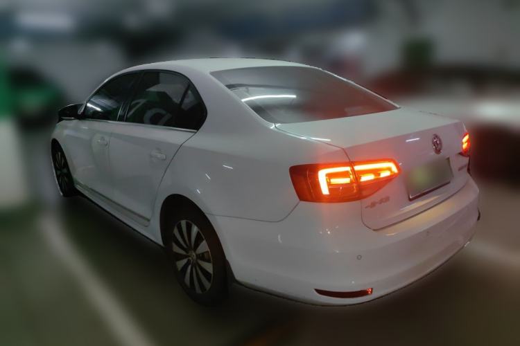 Used Volkswagen Sagitar 2018 1.6L Automatic Comfort Model Rear Left 45 Deg