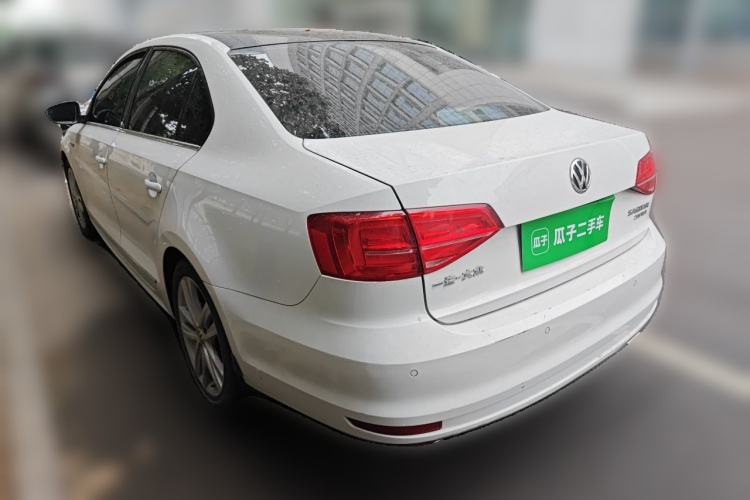 Used Volkswagen Sagitar 2018 280TSI DSG Luxury Model Rear Left 45 Deg