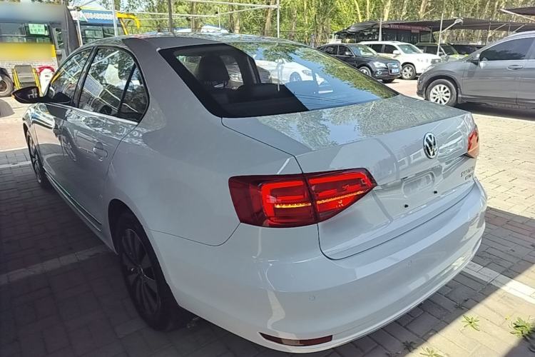 Used Volkswagen Sagitar 2018 180TSI DSG Prestige Edition Rear Left 45 Deg