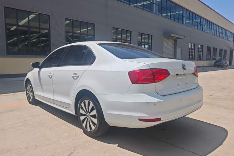 Used Volkswagen Sagitar 2018 1.6L Automatic Comfort Model Rear Left 45 Deg