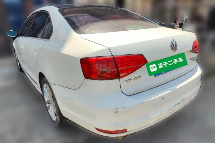 Used Volkswagen Sagitar 2018 280TSI DSG Luxury Model Rear Left 45 Deg