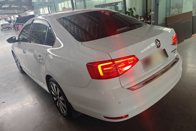 Used Volkswagen Sagitar 2018 1.6L Automatic Comfort Model Rear Left 45 Deg