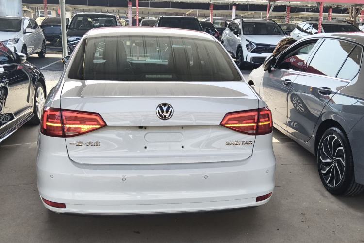 Used Volkswagen Sagitar 2018 1.6L Automatic Comfort Model Rear