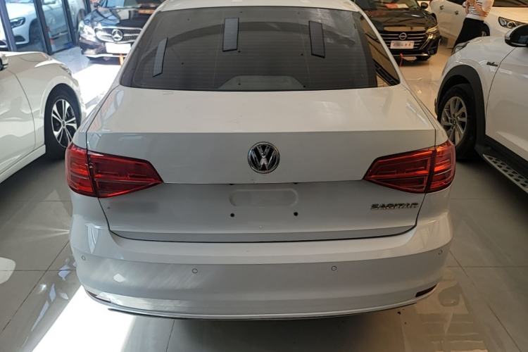 Used Volkswagen Sagitar 2018 1.6L Automatic Comfort Model Rear