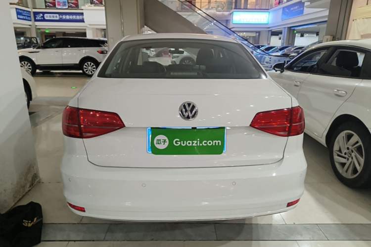 Used Volkswagen Sagitar 2018 1.6L Automatic Comfort Model Rear