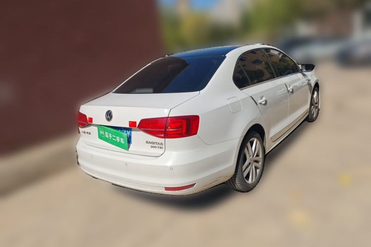 Used Volkswagen Sagitar 2018 280TSI DSG Luxury Model Rear Right 45 Deg