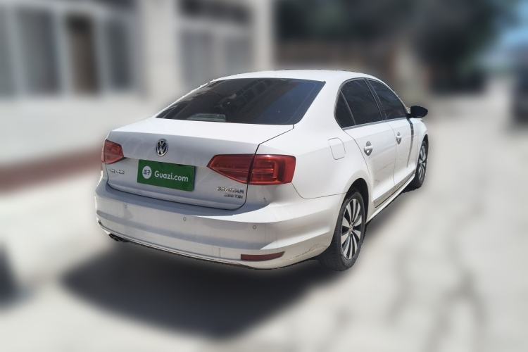 Used Volkswagen Sagitar 2018 280TSI DSG Comfort Model Rear Right 45 Deg