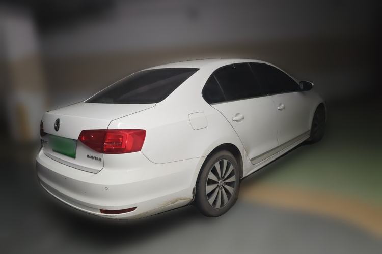 Used Volkswagen Sagitar 2018 1.6L Manual Comfort Model Rear Right 45 Deg