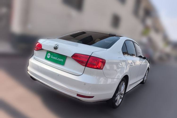 Used Volkswagen Sagitar 2018 280TSI DSG Luxury Model Rear Right 45 Deg
