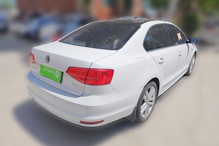 Used Volkswagen Sagitar 2018 280TSI DSG Luxury Model Rear Right 45 Deg