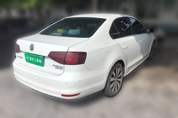 Used Volkswagen Sagitar 2018 280TSI DSG Comfort Model Rear Right 45 Deg