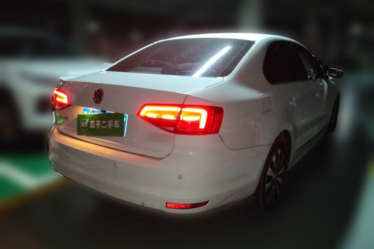 Used Volkswagen Sagitar 2018 1.6L Automatic Comfort Model Rear Right 45 Deg