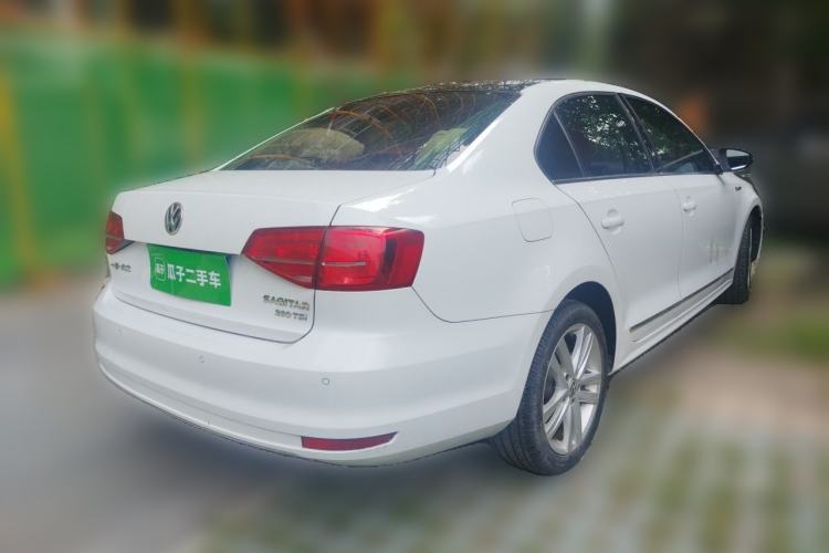 Used Volkswagen Sagitar 2018 280TSI DSG Luxury Model Rear Right 45 Deg
