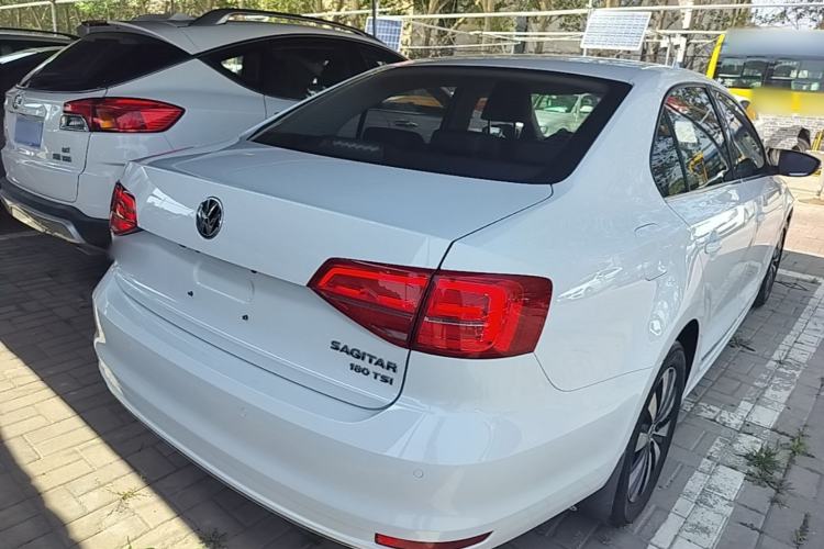Used Volkswagen Sagitar 2018 180TSI DSG Prestige Edition Rear Right 45 Deg