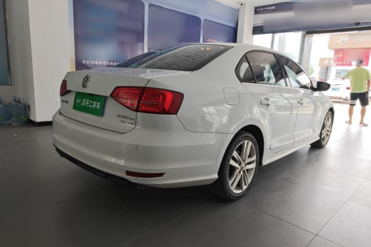 Used Volkswagen Sagitar 2018 280TSI DSG Ignite Edition Rear Right 45 Deg