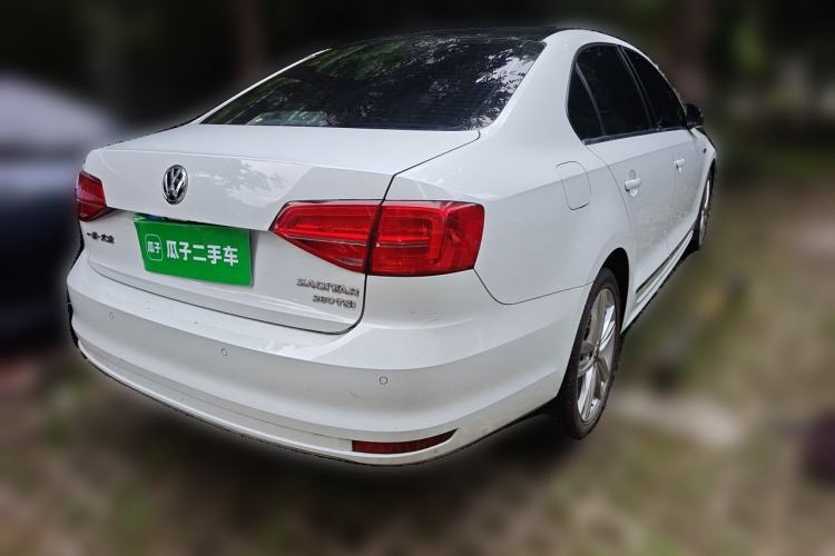 Used Volkswagen Sagitar 2018 280TSI DSG Luxury Model Rear Right 45 Deg