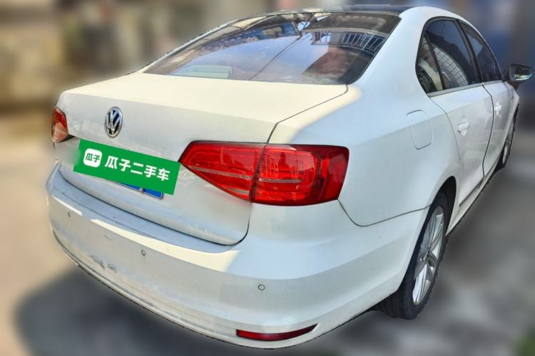 Used Volkswagen Sagitar 2018 280TSI DSG Luxury Model Rear Right 45 Deg