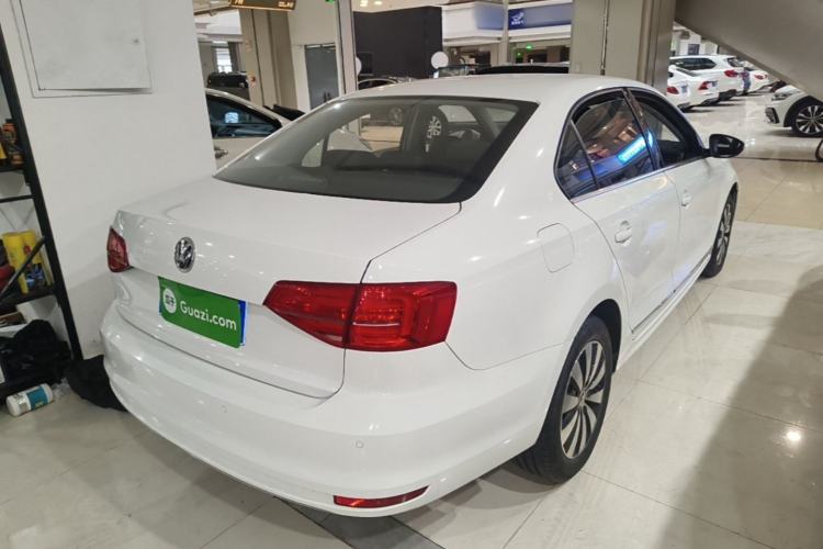 Used Volkswagen Sagitar 2018 1.6L Automatic Comfort Model Rear Right 45 Deg