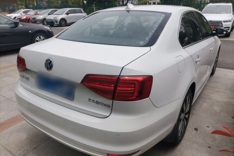 Used Volkswagen Sagitar 2018 1.6L Automatic Comfort Model Rear Right 45 Deg