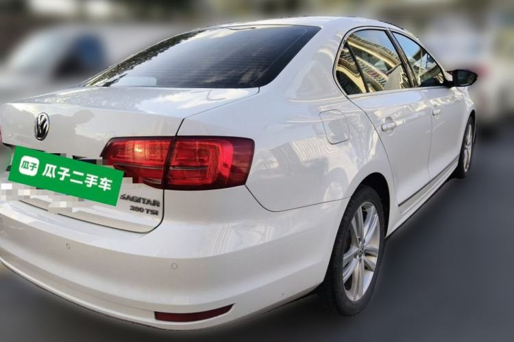 Used Volkswagen Sagitar 2018 280TSI DSG Luxury Model Rear Right 45 Deg