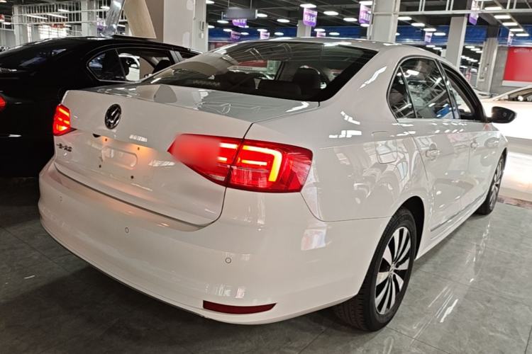 Used Volkswagen Sagitar 2018 1.6L Automatic Comfort Model Rear Right 45 Deg