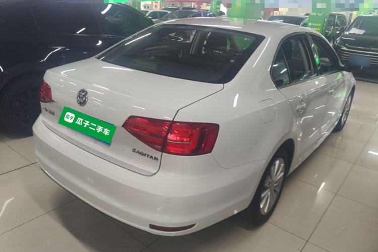 Used Volkswagen Sagitar 2018 1.6L Automatic Fashion Model Rear Right 45 Deg