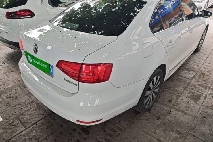 Used Volkswagen Sagitar 2018 180TSI DSG Prestige Edition Rear Right 45 Deg