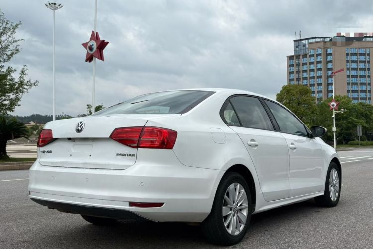 Used Volkswagen Sagitar 2018 1.6L Automatic Fashion Model Rear Right 45 Deg