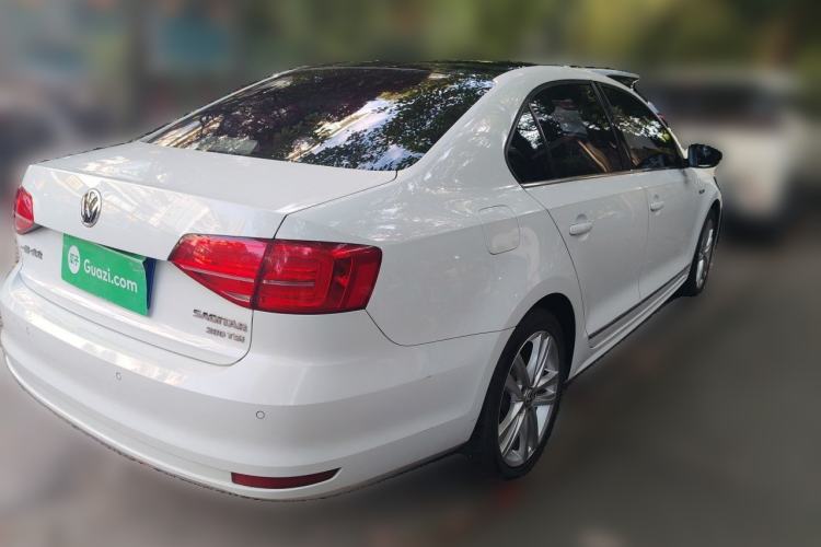 Used Volkswagen Sagitar 2018 280TSI DSG Luxury Model Rear Right 45 Deg