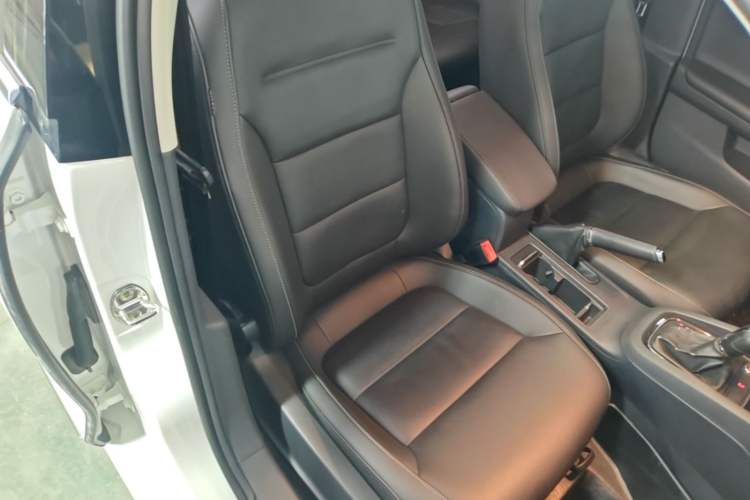 Used Volkswagen Sagitar 2018 180TSI DSG Prestige Edition Right Front Seat