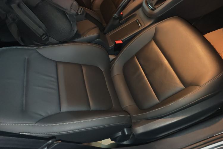 Used Volkswagen Sagitar 2018 280TSI DSG Ignite Edition Right Front Seat