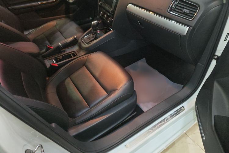 Used Volkswagen Sagitar 2018 280TSI DSG Comfort Model Right Front Seat