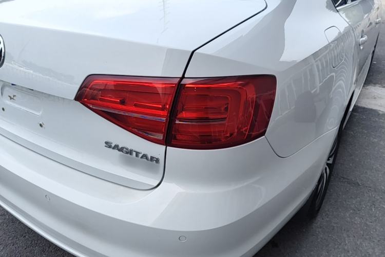 Used Volkswagen Sagitar 2018 180TSI DSG Prestige Edition Right Rear Taillight