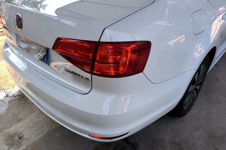 Used Volkswagen Sagitar 2018 280TSI DSG Comfort Model Right Rear Taillight