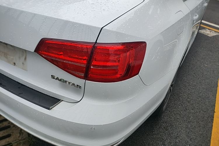 Used Volkswagen Sagitar 2018 180TSI DSG Prestige Edition Right Rear Taillight