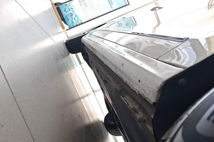 Used Volkswagen Sagitar 2018 1.6L Automatic Comfort Model Right Side Sill