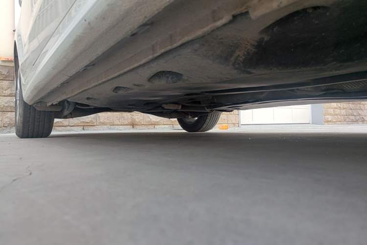 Used Volkswagen Sagitar 2018 1.6L Manual Fashion Edition Right Side Sill