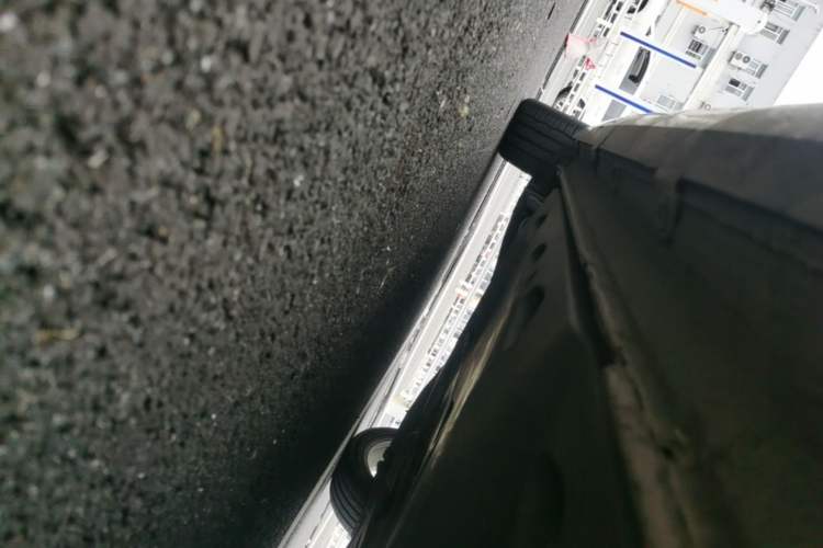 Used Volkswagen Sagitar 2018 280TSI DSG Ignite Edition Right Side Sill
