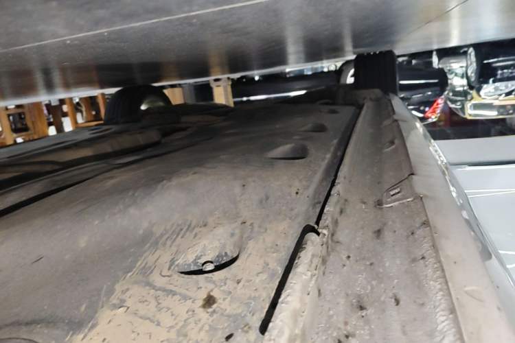 Used Volkswagen Sagitar 2018 280TSI DSG Ignite Edition Right Side Sill