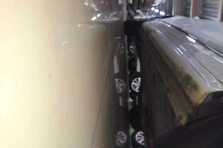 Used Volkswagen Sagitar 2018 1.6L Automatic Comfort Model Right Side Sill