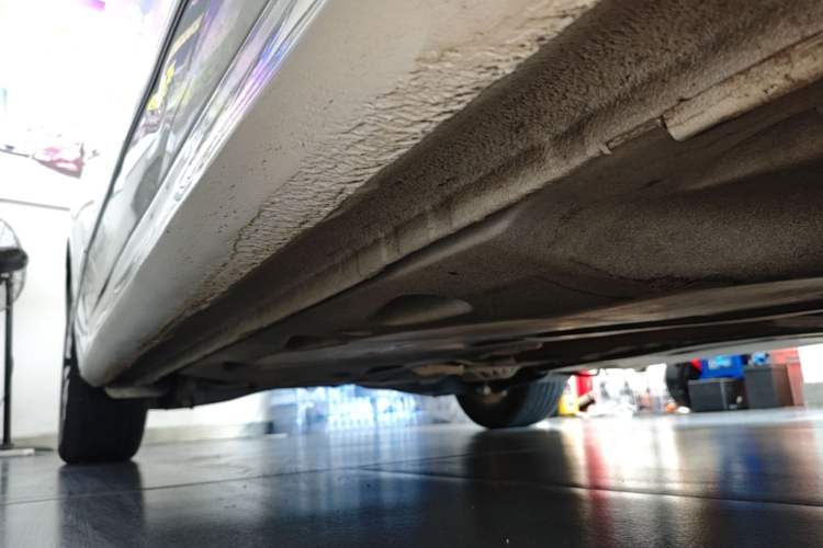 Used Volkswagen Sagitar 2018 280TSI DSG Comfort Model Right Side Sill